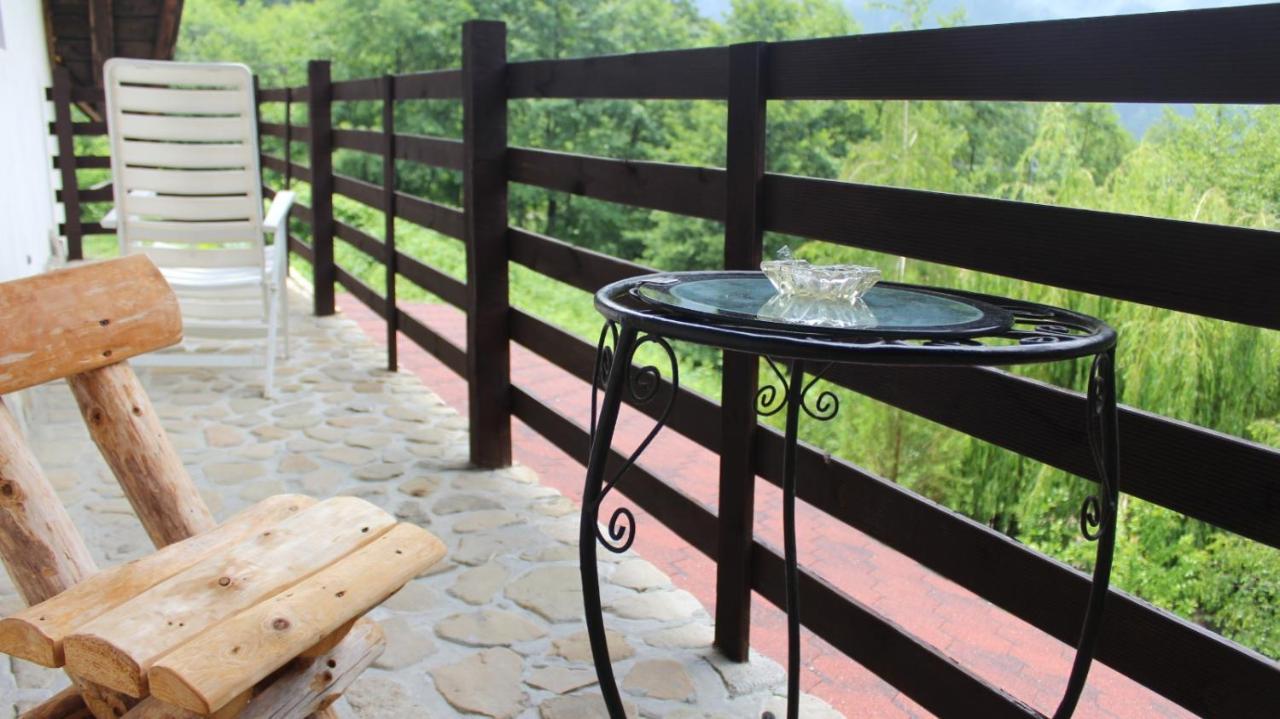 Havva Hotel Calimanesti Ngoại thất bức ảnh